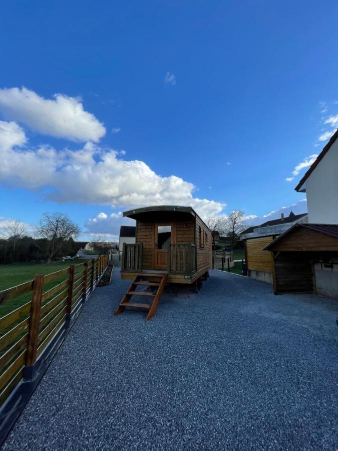 Vila Chez Celia, Roulotte En Champagne Fleury-la-Riviere Exteriér fotografie